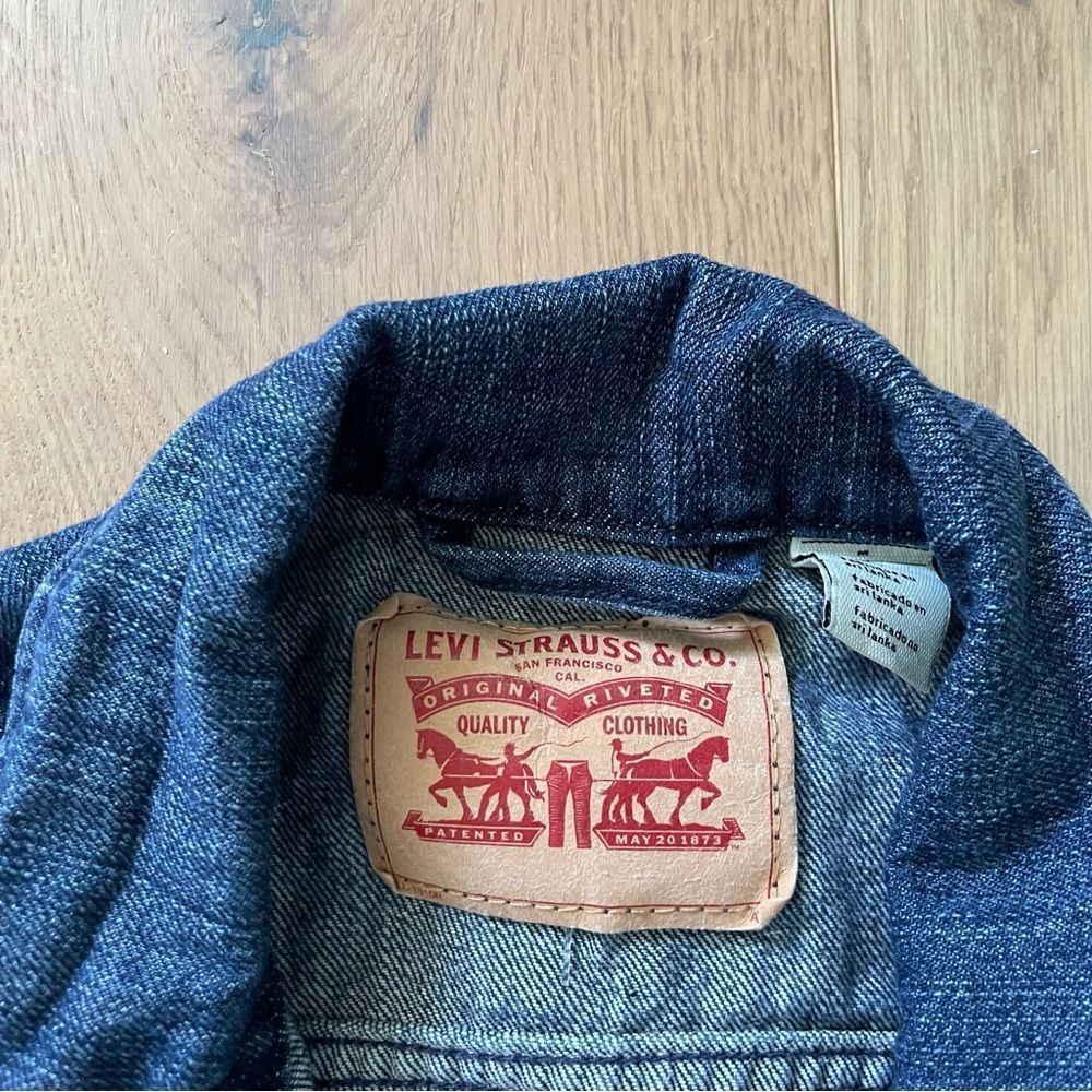 Levi’s vest - Picture 11 of 12